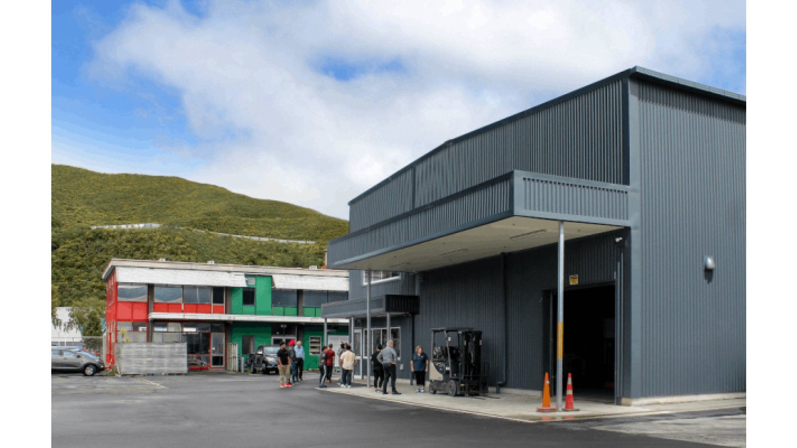 factoryCoverPhotoByLaraVanDertRaaij 900wide